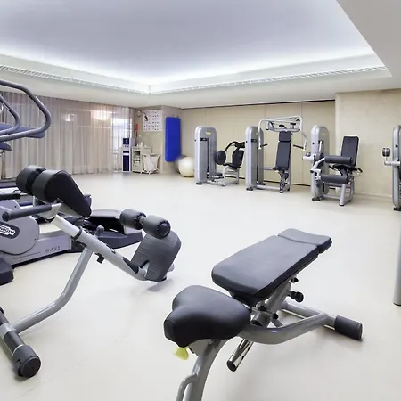 Отель Crowne Plaza - Algarve By Ihg Виламура