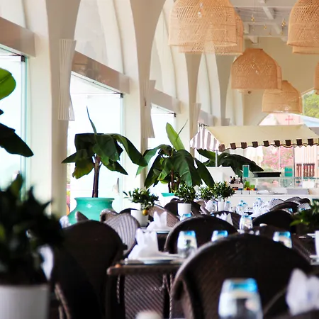 Crowne Plaza - Algarve By Ihg 5*