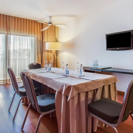 Crowne Plaza - Algarve By Ihg Βιλαμούρα